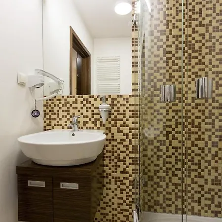 Apartment Port 
